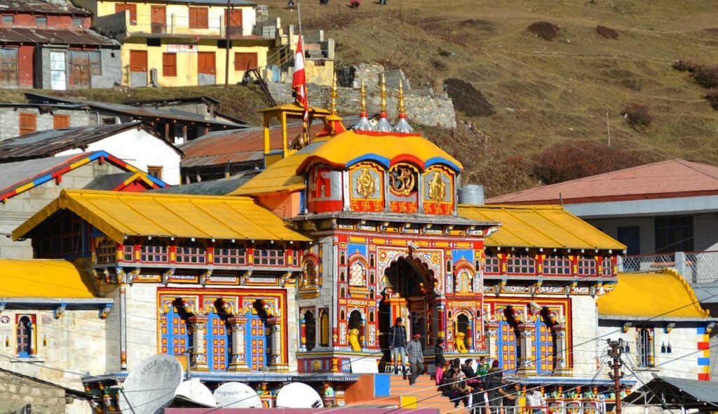 temple, worship, badrinath temple-6314509.jpg